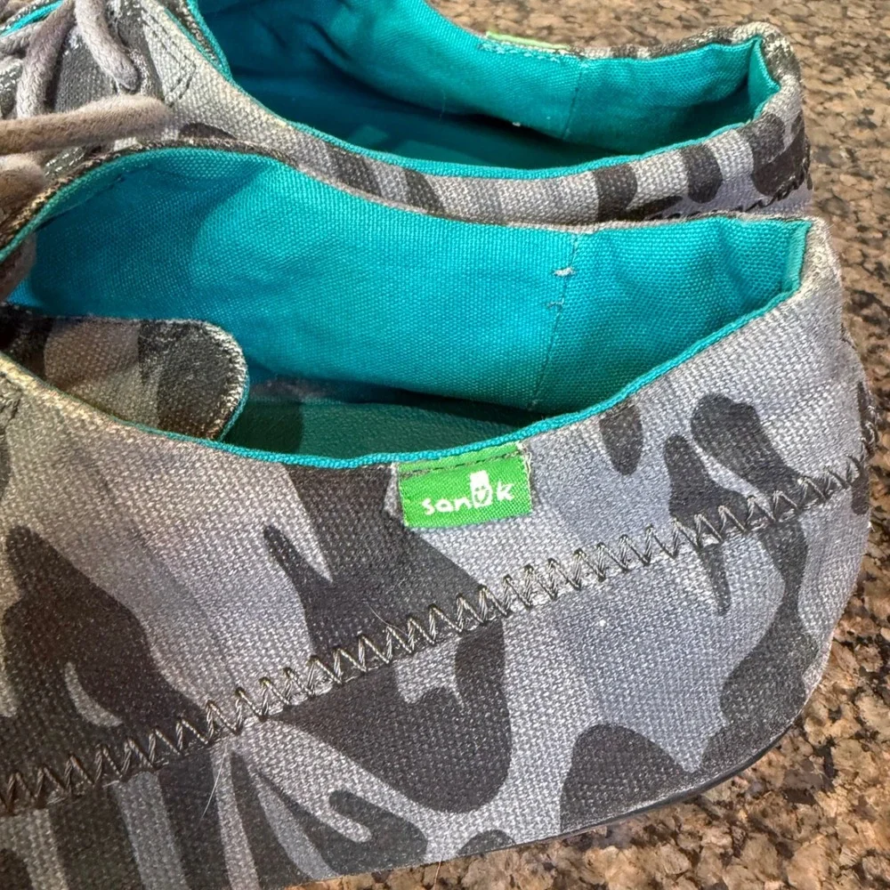 SANUK GRAY CASSIUS CAMO SIDEWALK SURFER LACE-UP SHOES, MEN US‎ 10